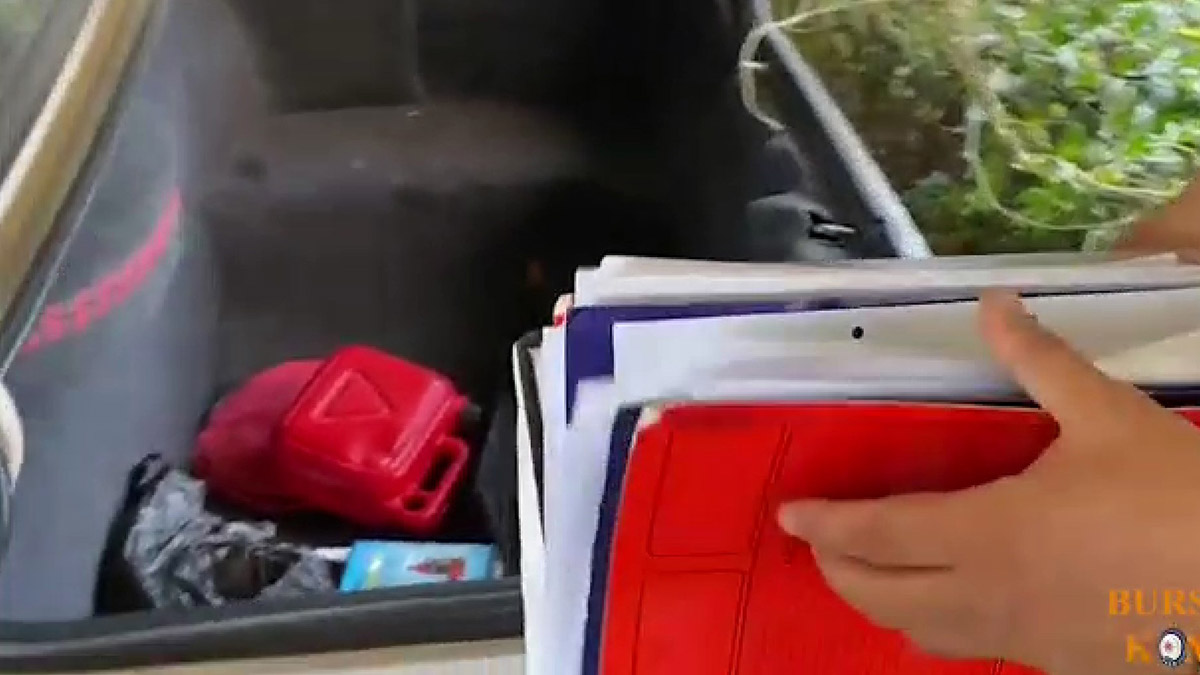 Bursa'da tefeci operasyonunda 3 tutuklama