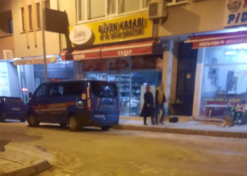 Tutuklu yemek molasında firar etti