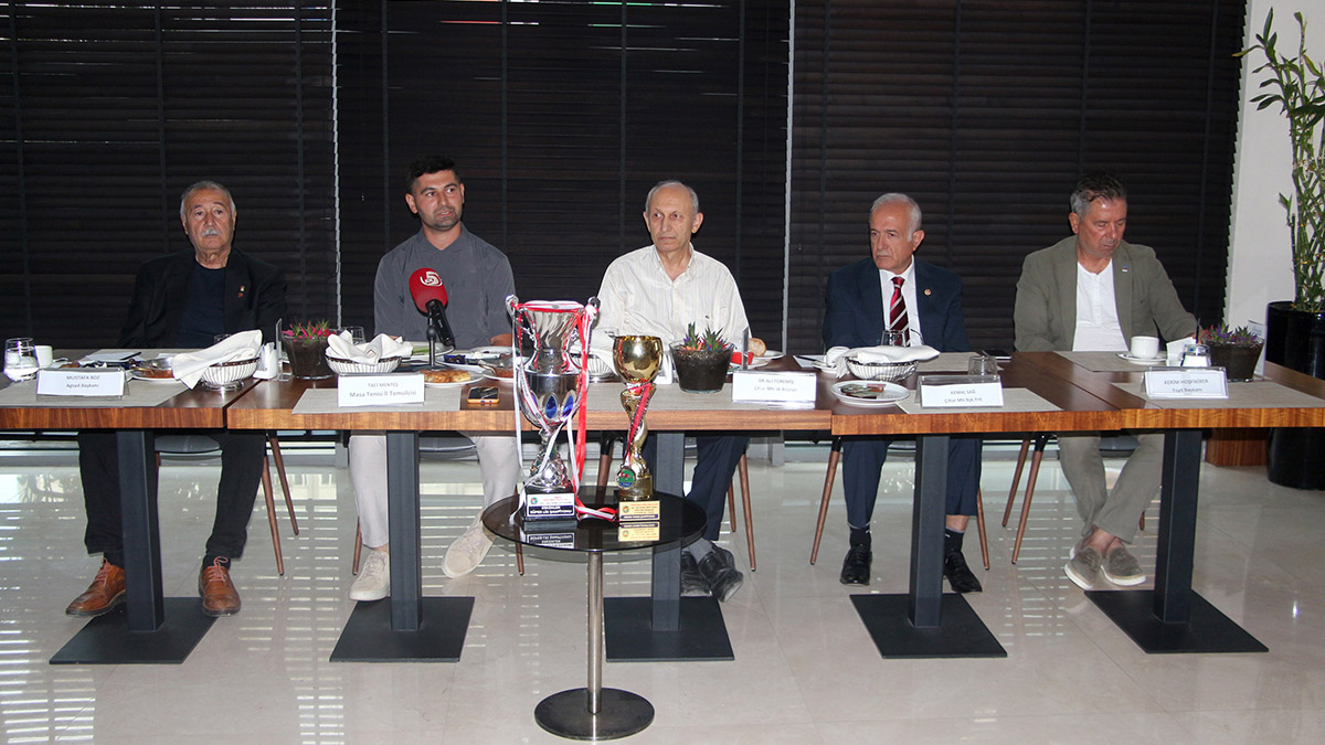 Masa tenisi branşı destek görmüyor