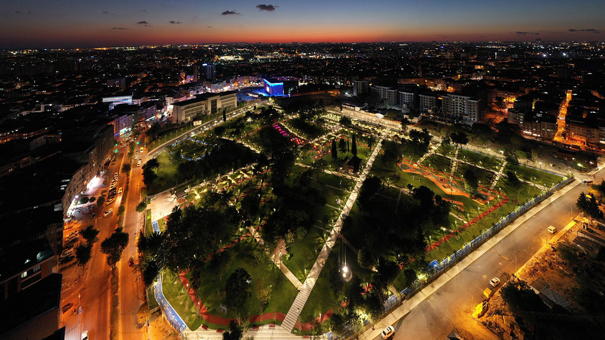Zeytinburnu Millet Bahçesi ve Buz Adası yarın açılıyor