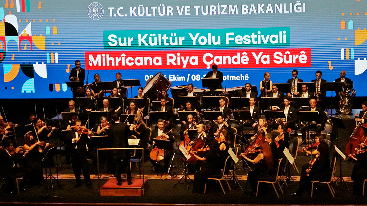 Cumhurbaşkanlığı Senfoni Orkestrası Diyarbakırlılarla buluştu