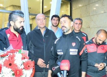 Ampute Futbol Milli Takımı Ankara'da coşkuyla karşılandı