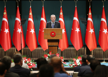 Yeni bir kredi destek paketiyle esnafın yanındayız