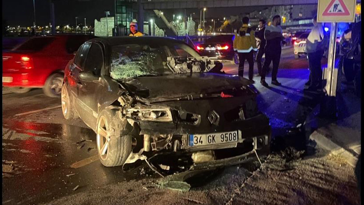 Fatih'te kaza; 3 bölge hakemi yaralandı