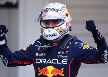 2022 Formula 1'de Max Verstappen şampiyon oldu