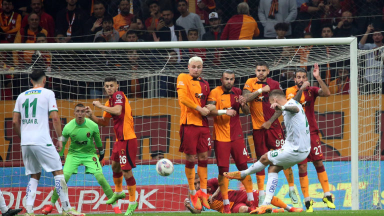 Galatasaray-Alanyaspor: 2-2