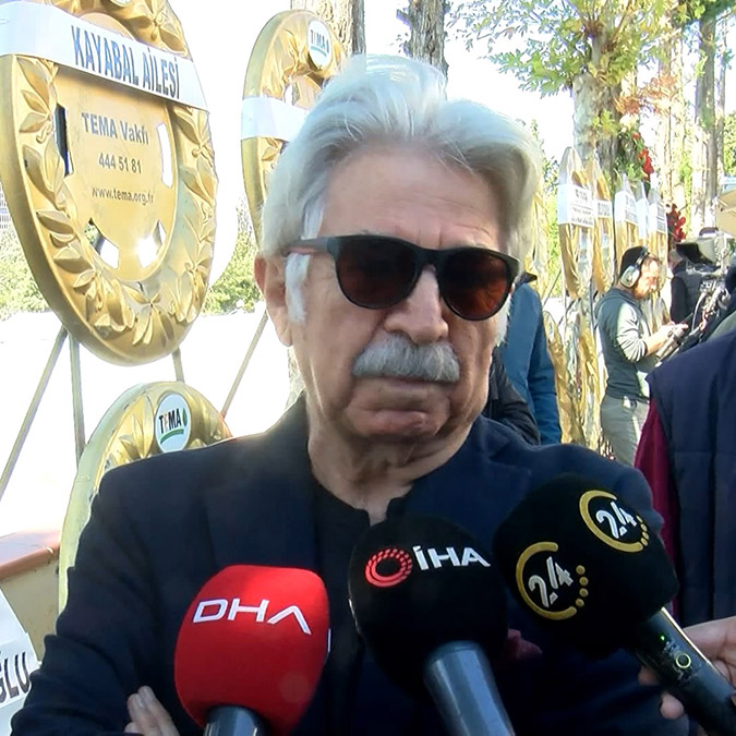 Türk spor basının duayen ismi Halit Kıvanç toprağa verildi.