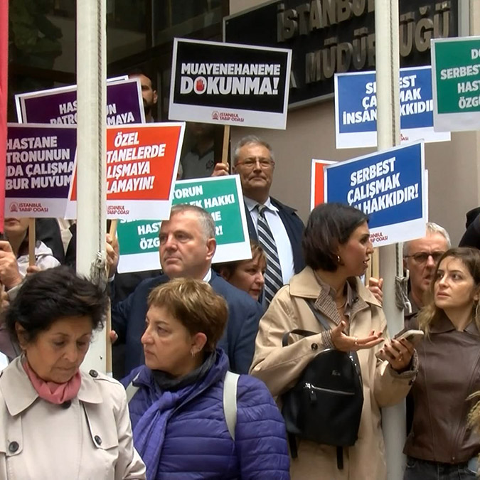 Özel Hastaneler Yönetmeliği protesto edildi