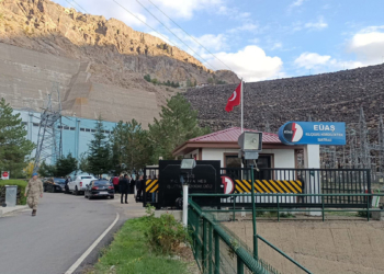Hidroelektrik santralindeki trafoda patlama; 1 ölü 3 yaralı