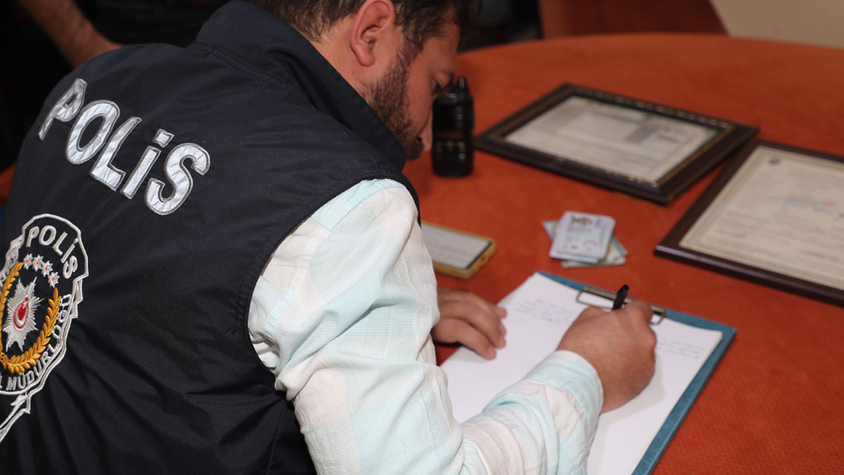 Huzur (2022) uygulamasında 55 gözaltı