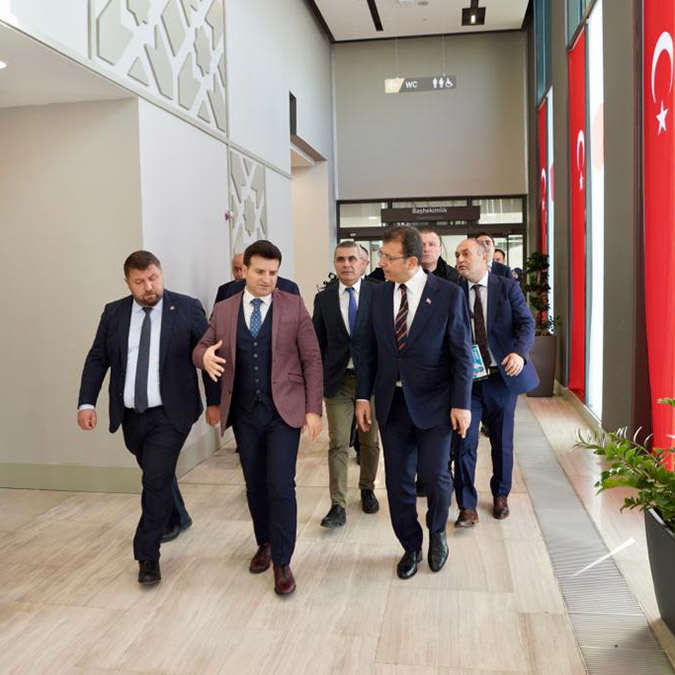 Ekrem İmamoğlu Binali Yıldırım'ı ziyaret etti