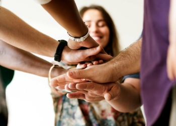 Negatif insanlardan uzak dur