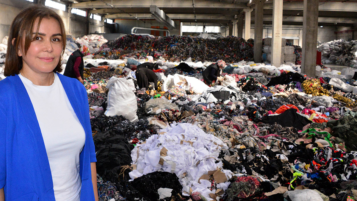 Tekstil atıklarından elyaf üretiyor