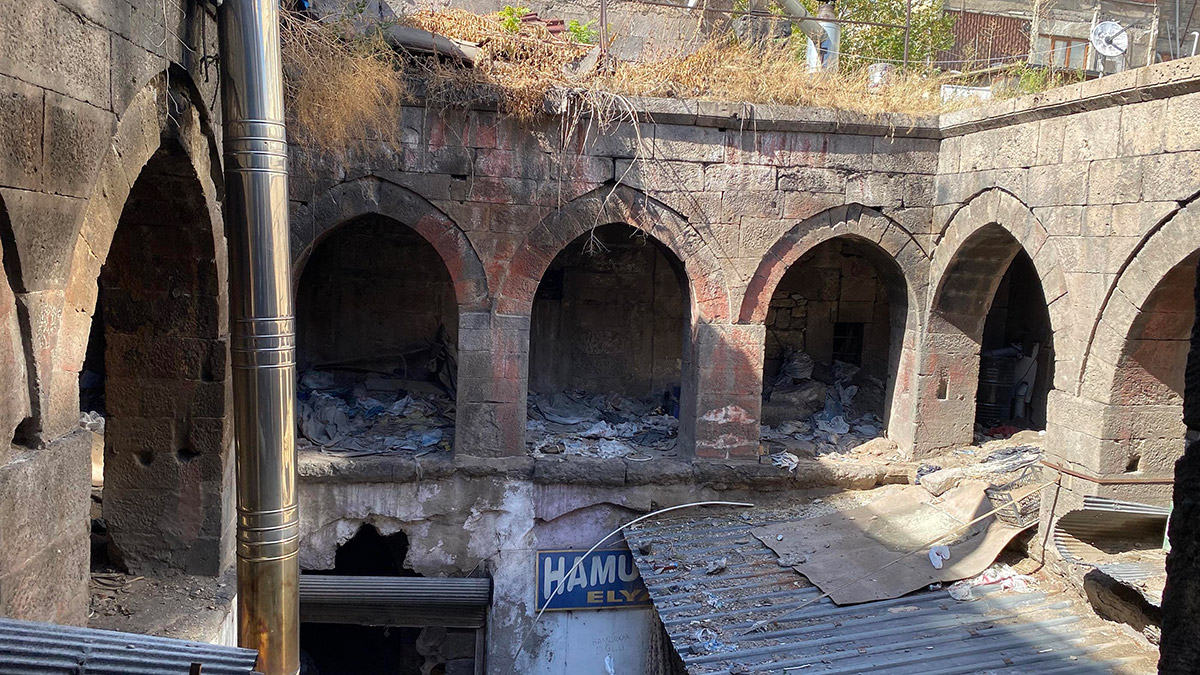 Pamuk Han için restorasyon talebi