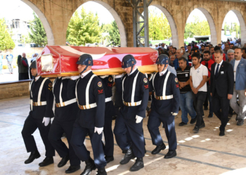 Kıbrıs gazisi Mehmet Alptekin toprağa verildi