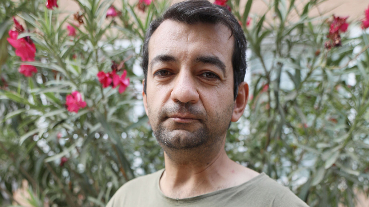 Trafikte korna çaldığı için 4 kişinin saldırısına uğradı