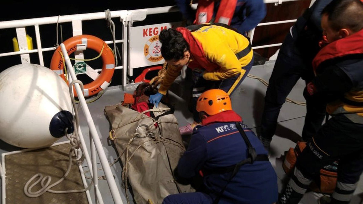 Malta bayraklı gemide zehirlenen 5 kişi tedavi altında