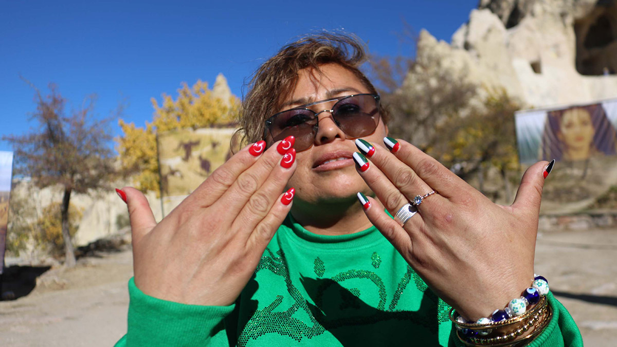 Meksikalı Ramos, tırnaklarını ay yıldıza boyadı