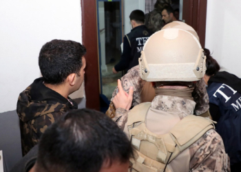 DEAŞ'a yönelik şafak operasyonu