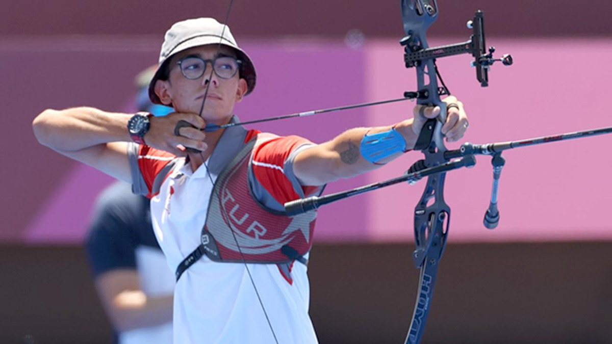 Mete Gazoz 2021 yılının sporcusu seçildi