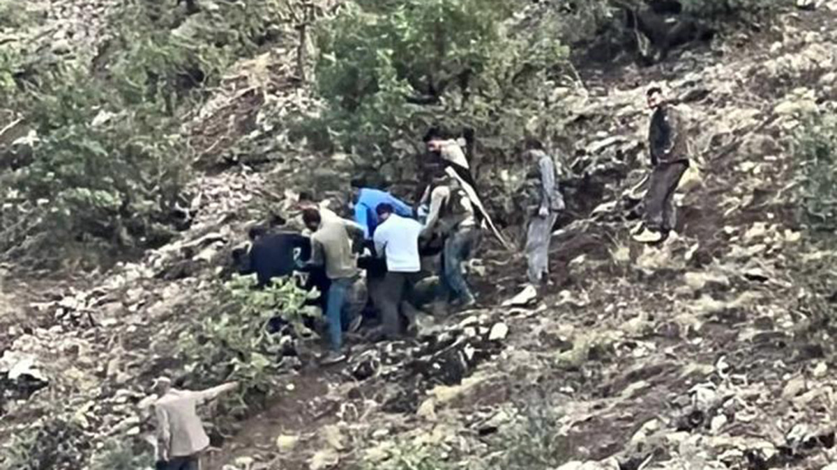 Odun keserken uçurumdan yuvarlanarak can verdi