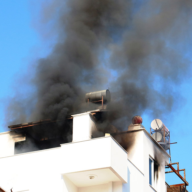 Lityum pillerinin patlaması yangına neden oldu