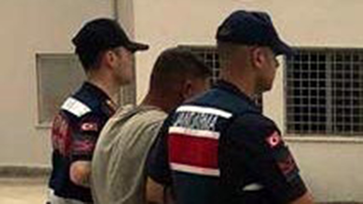 Kuşadası'nda terör propagandası