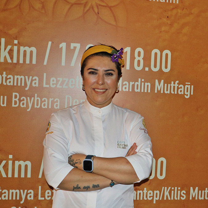 Sur Kültür Yolu Festivali'nde isfire tatlısı yapıldı