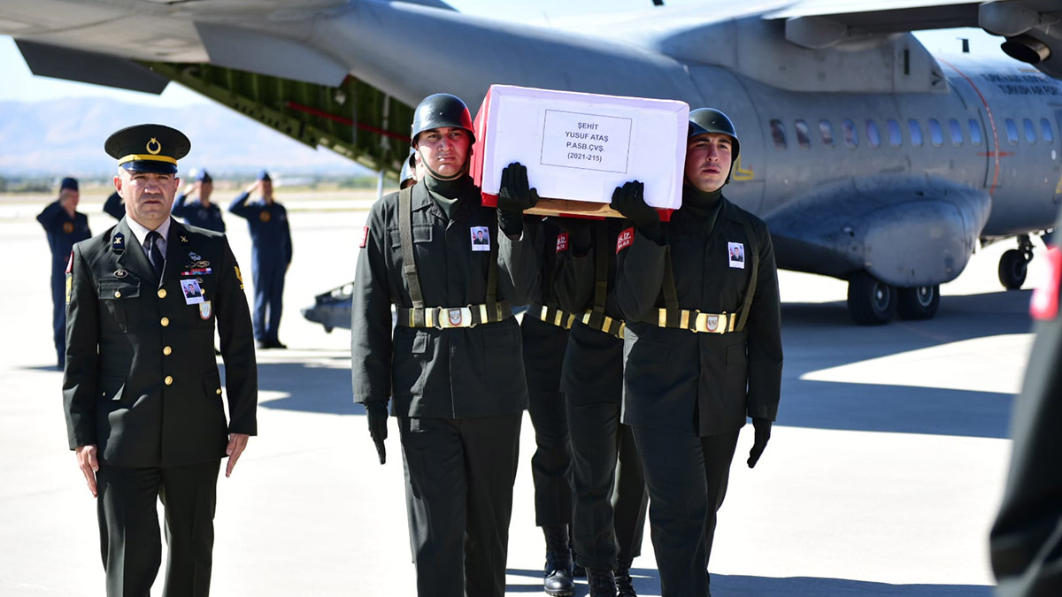 Astsubay Çavuş Yusuf Ataş'ın cenazesi Elazığ'a getirildi