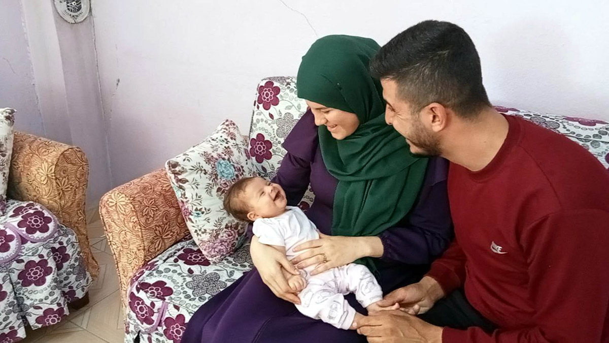 SMA'lı Eslem Asya yardım bekliyor