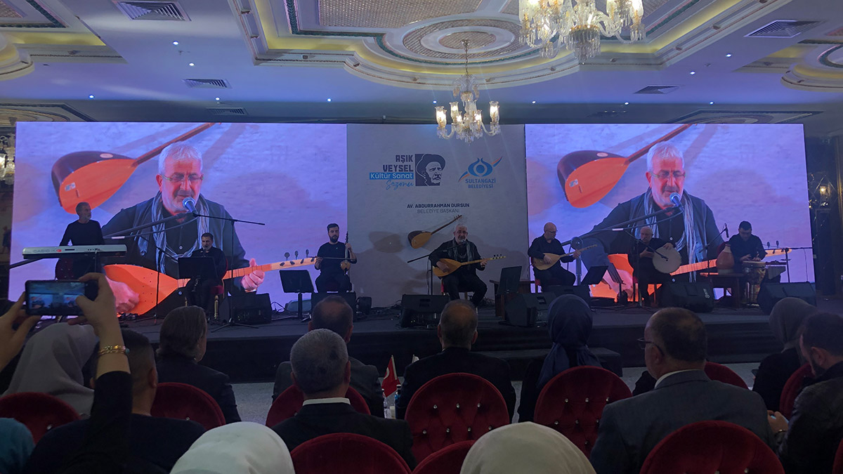 Kültür sanat sezonu Aşık Veysel Şatıroğlu'na atfedildi