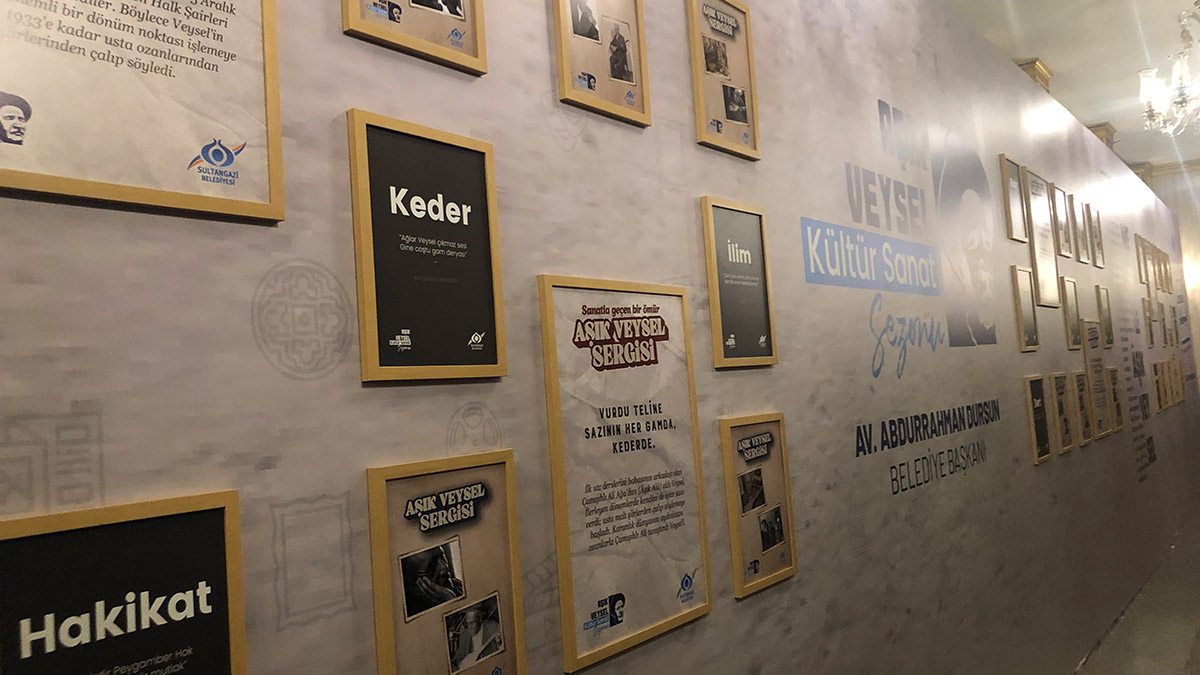 Sultangazi Belediyesi Kültür ve Sanat Sezonu Büyük Halk Ozanı Aşık Veysel Şatıroğlu'na atfedildi.