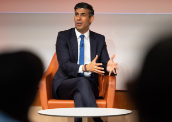 Rishi Sunak'tan Johnson açıklaması