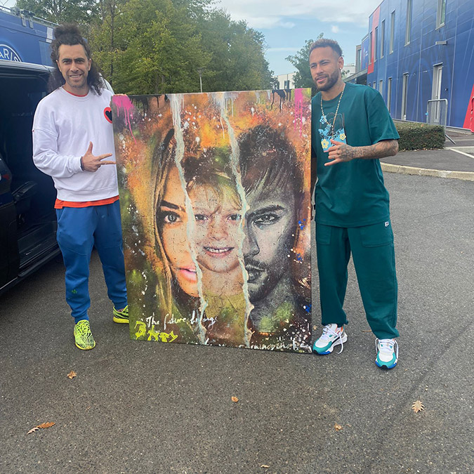 Türk ressam Ersan Kay PSG'nin yıldızlarına özel tablolar yaptı, Ersan Kay, Neymar ve Renato Sanches'i de resmetti.