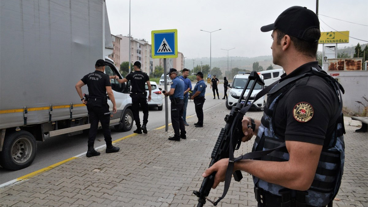 Huzur Güven Uygulaması'nda 1270 kişi yakalandı