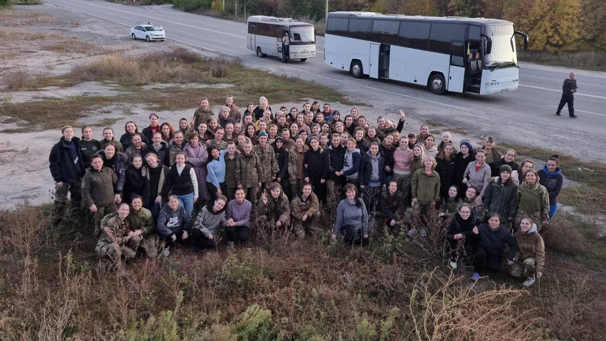 Rusya ve Ukrayna arasında 108 Ukraynalı ve 110 Rus vatandaşının yer aldığı esir takası gerçekleşti.