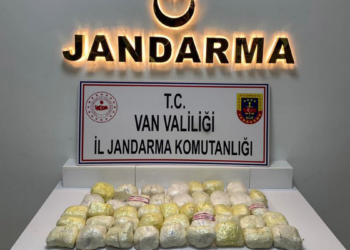 Arazide 20 kilo uyuşturucu ele geçirildi
