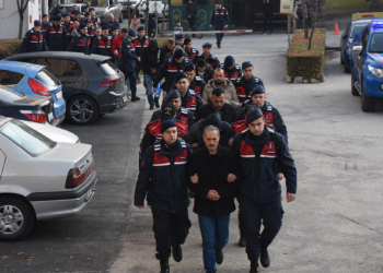 100 milyon liralık kablo çalan şebeke çökertildi