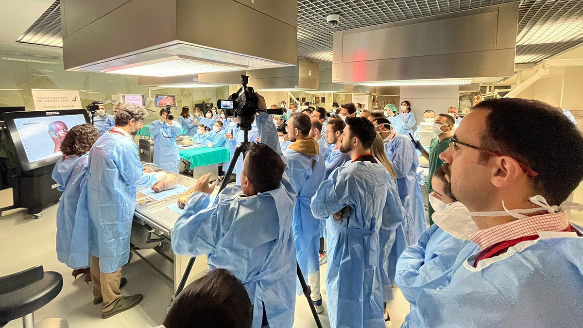 Taş Hastanesi bilimsel kurs ile açıldı