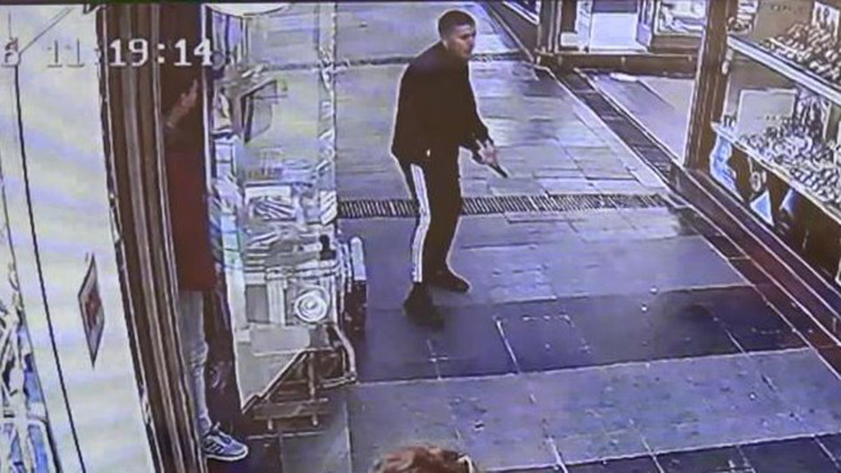 14 yaşındaki çocuk tarafından vuruldu