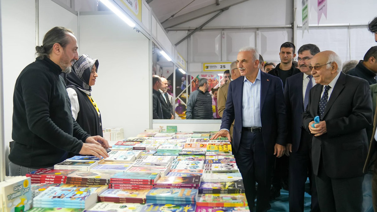 3'üncü Ümraniye Kitap Fuarı başladı