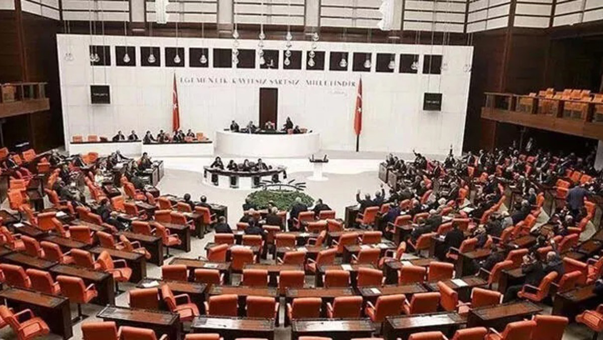 AK Parti'den 'Uludağ Alan Başkanlığı' teklifi