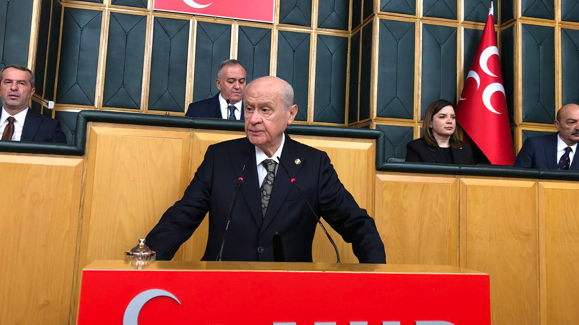 AK Parti'nin siyasi parti ziyaretleri doğru bir adım