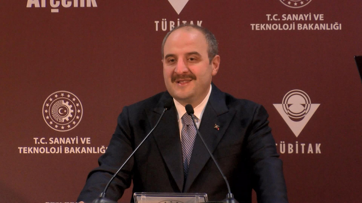 Ambargolarla karşı karşıya kalan bir ülkeyiz 