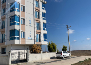 Anne ile oğlu maganda kurşunu ile yaralandı