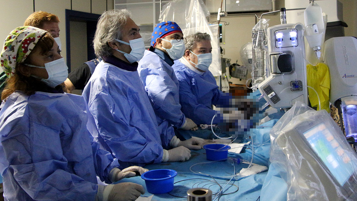 'Apendiks kapama' operasyonu ile hayata tutundu