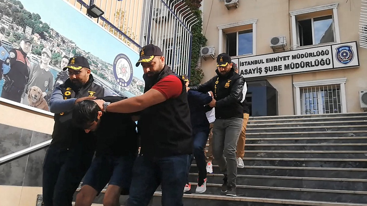 Arkadaşlarını kaçırıp fidye isteyen 4 şüpheli yakalandı