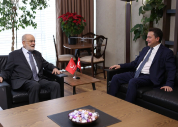 Babacan 6'lı masa öncesi ikili görüşmelere başladı