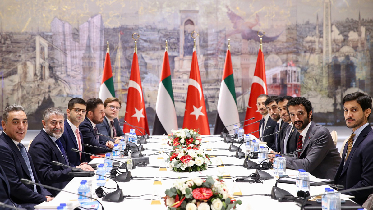 Bakan Nebati, BAE Ekonomi Bakanı ile görüştü