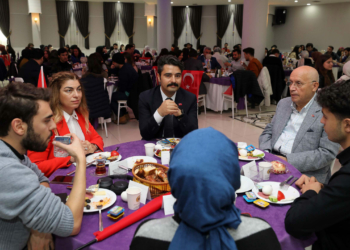 Başkan Yaşar, Genç Nevşehirliler ile buluştu